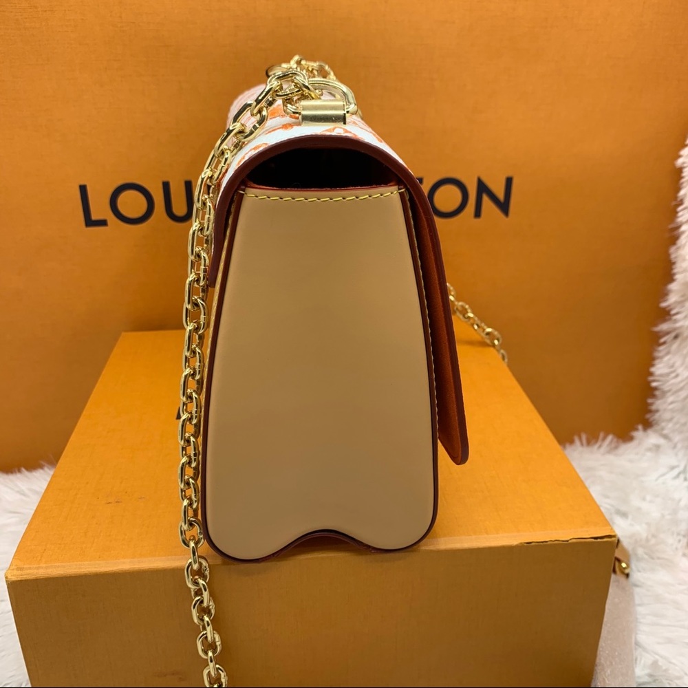 ❌NFS❌Louis Vuitton Catogram Ivory Twist MM bag - Picture 8 of 16